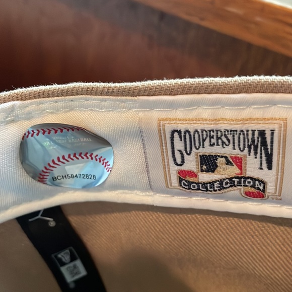 NEW NY Yankees Camel & pink baseball cap - size 7.5 - Picture 11 of 13